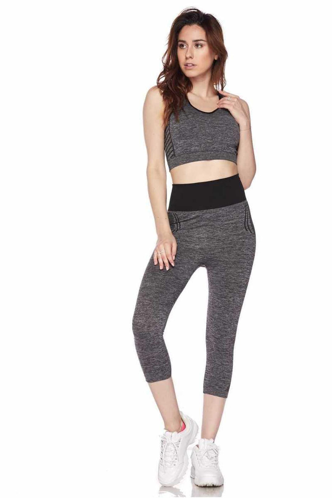 Wholesale Racerback Tank Top and Capris Activewear Set
