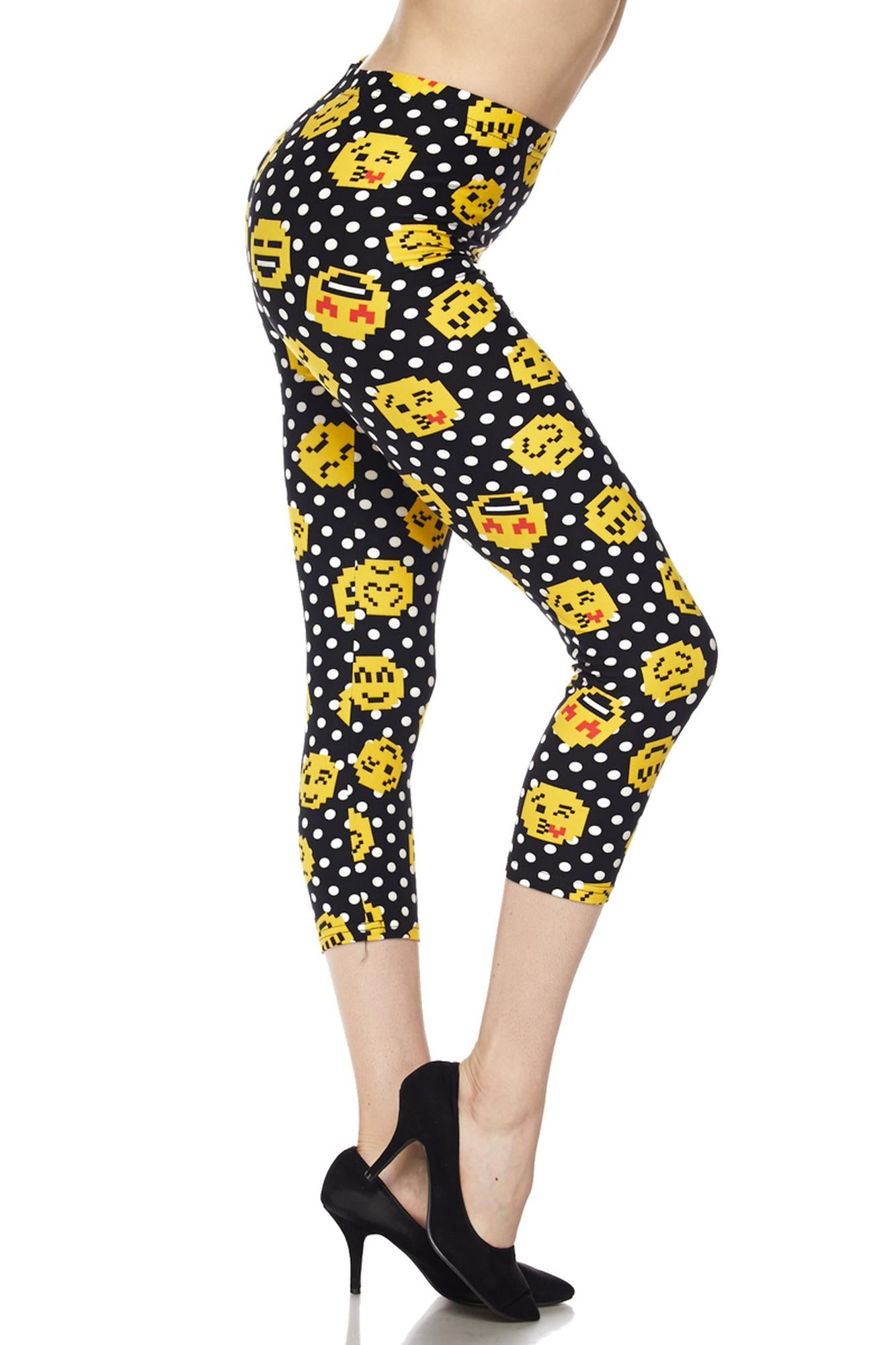 Wholesale Buttery Smooth Retro Pixel Arcade Emoji Plus Size Capris