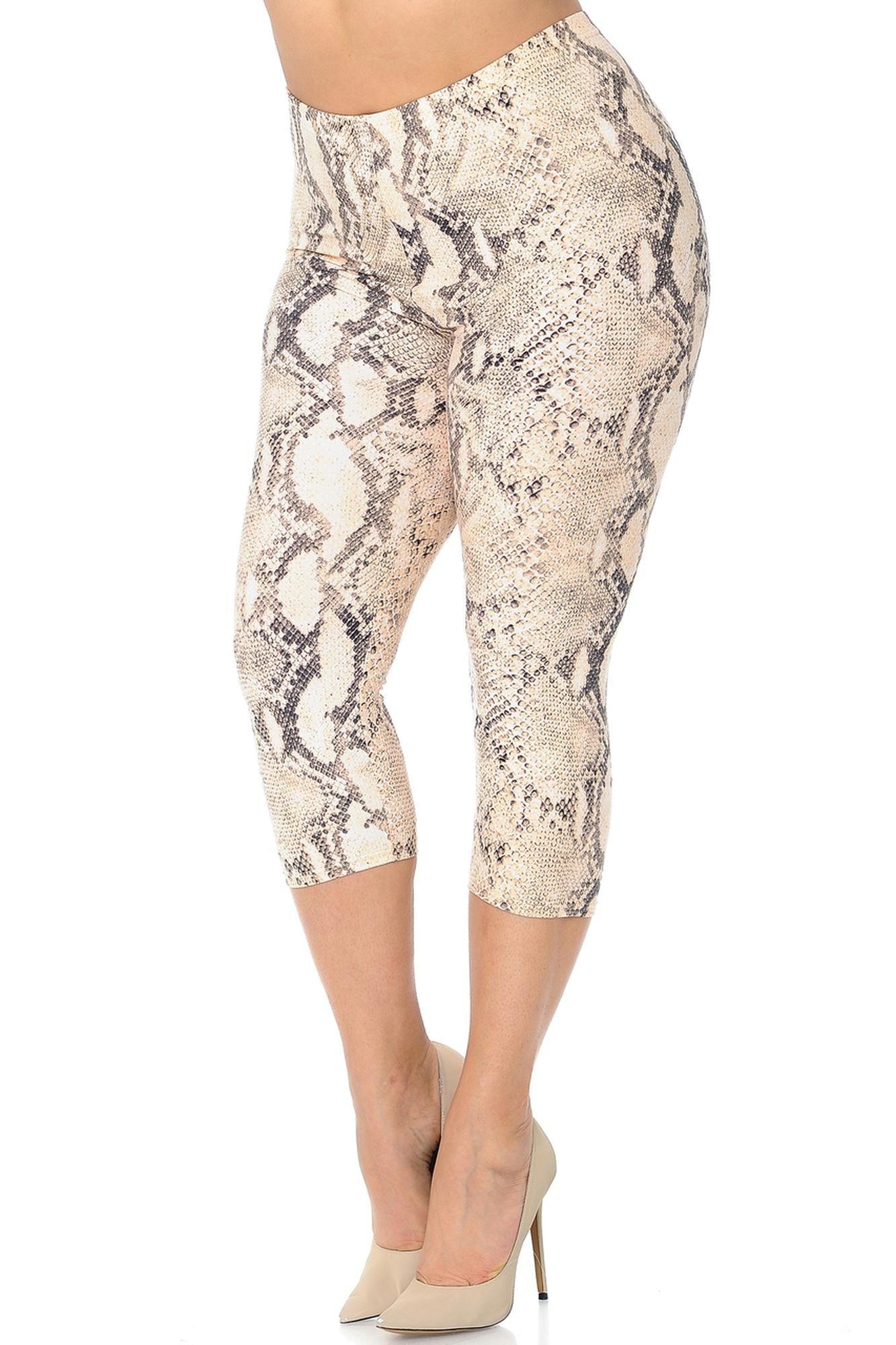 Wholesale Buttery Soft Cream Snakeskin Plus Size Capris
