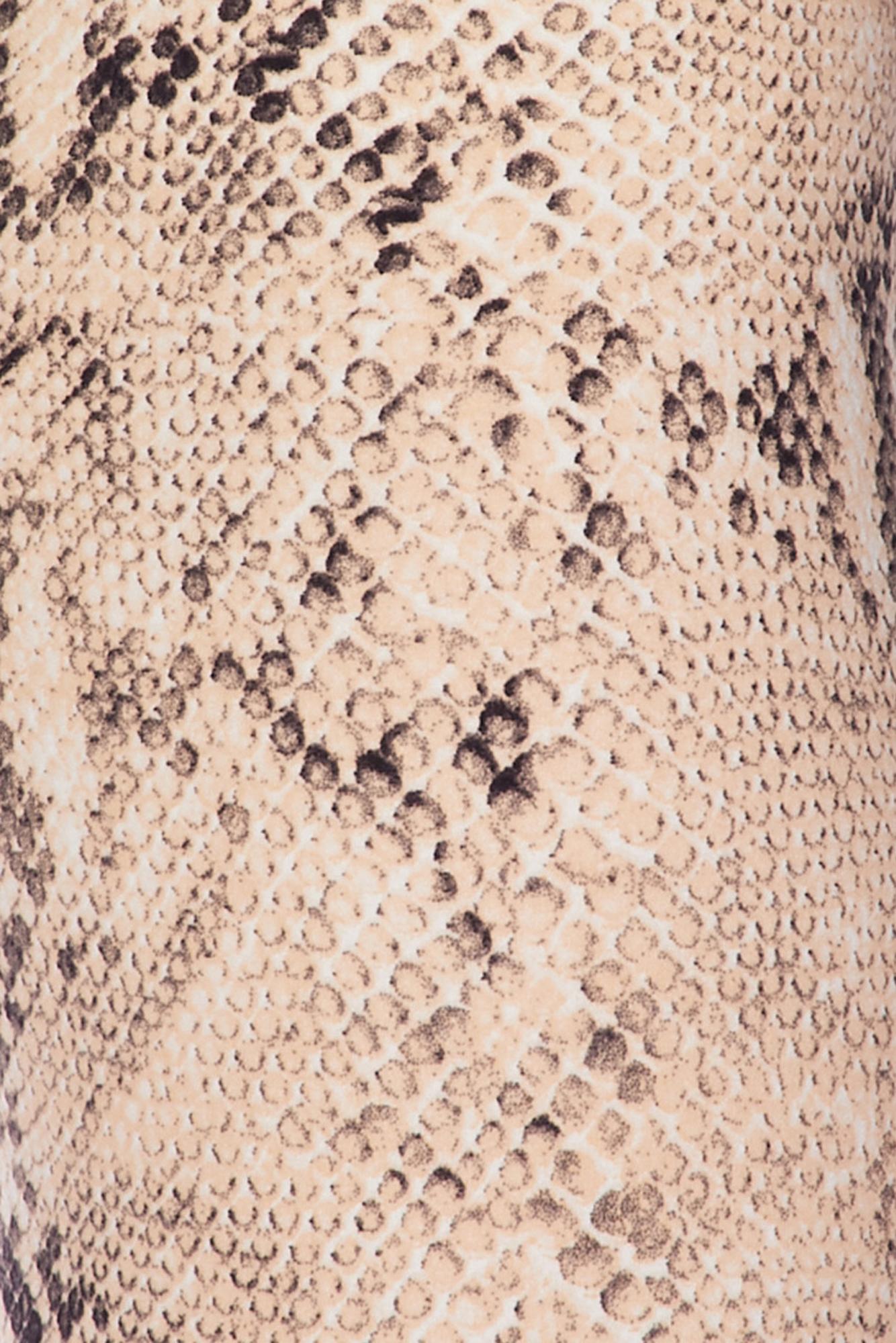 Wholesale Buttery Soft Cream Snakeskin Plus Size Capris