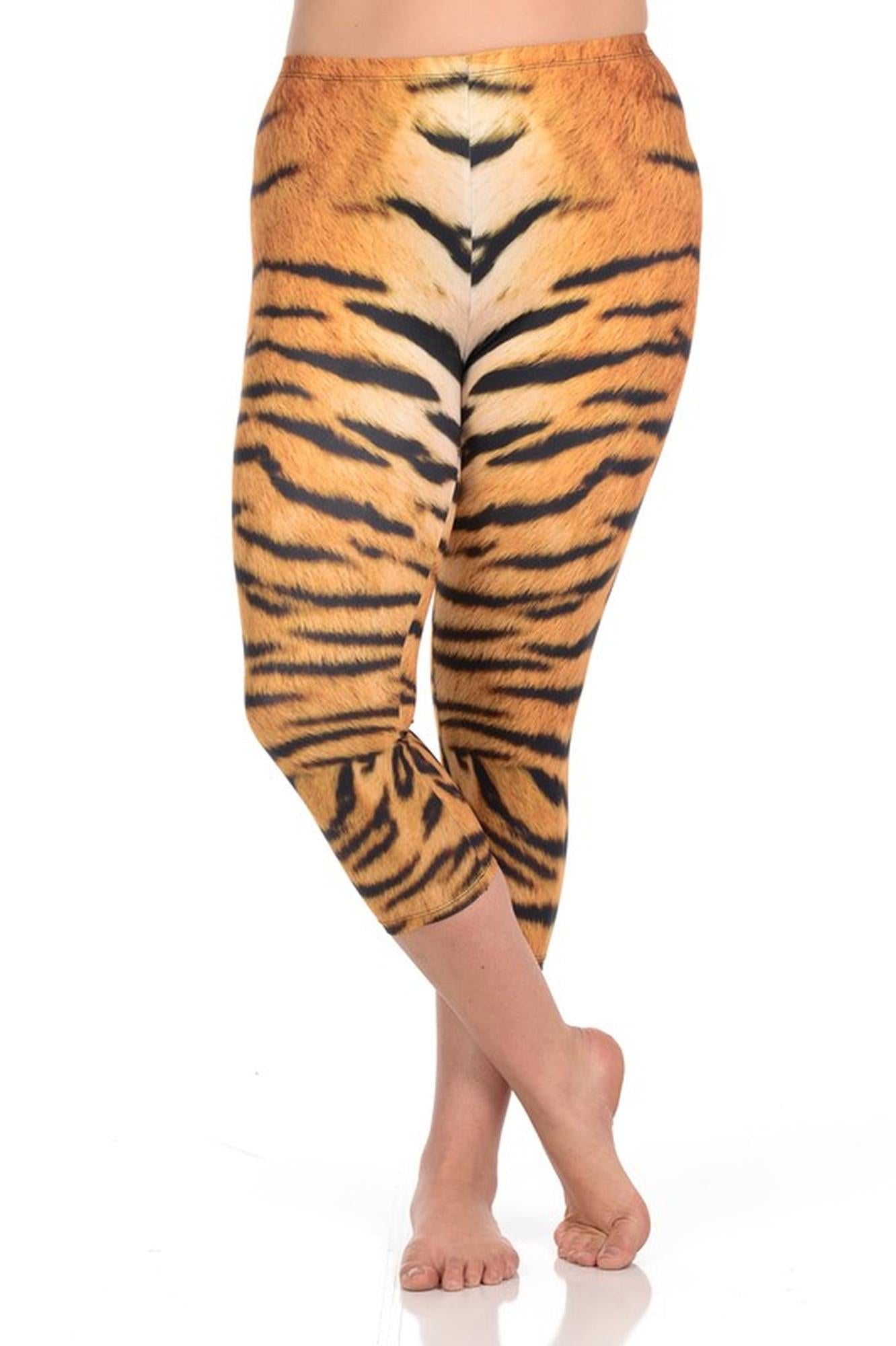 Wholesale Brushed Graphic Print Tiger Print Plus Size Capris