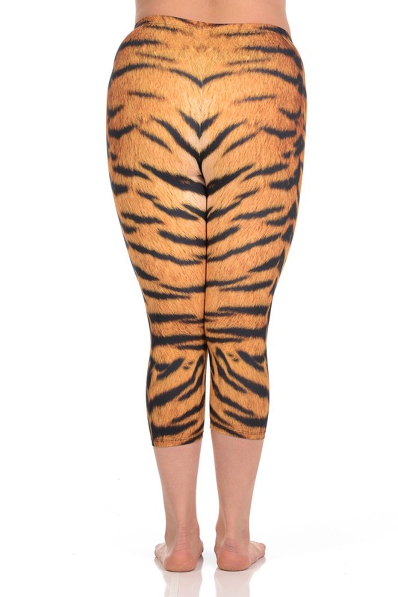Wholesale Brushed Graphic Print Tiger Print Plus Size Capris