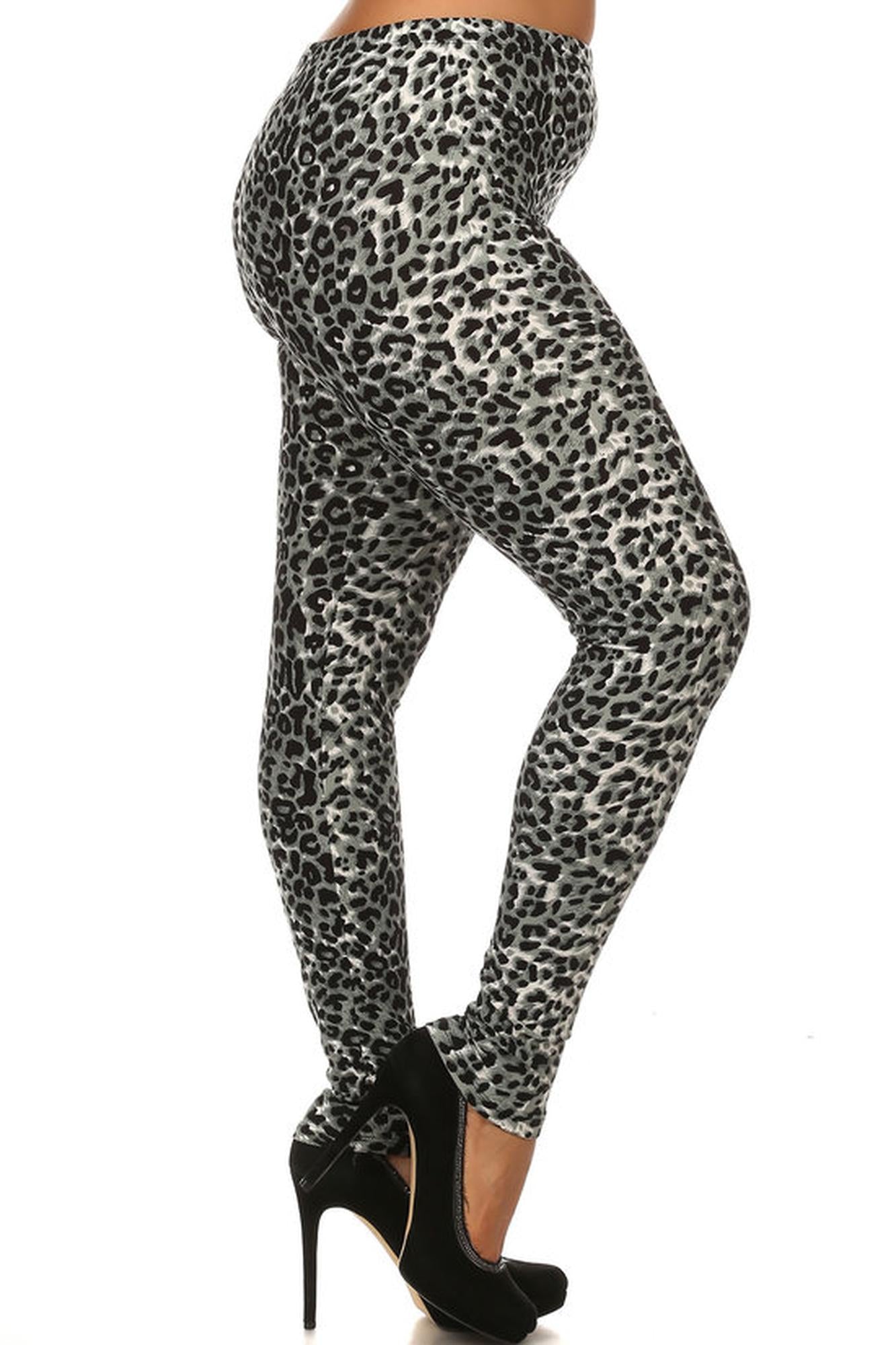 Wholesale Buttery Smooth Snow Leopard Extra Plus Size Leggings - 3X-5X