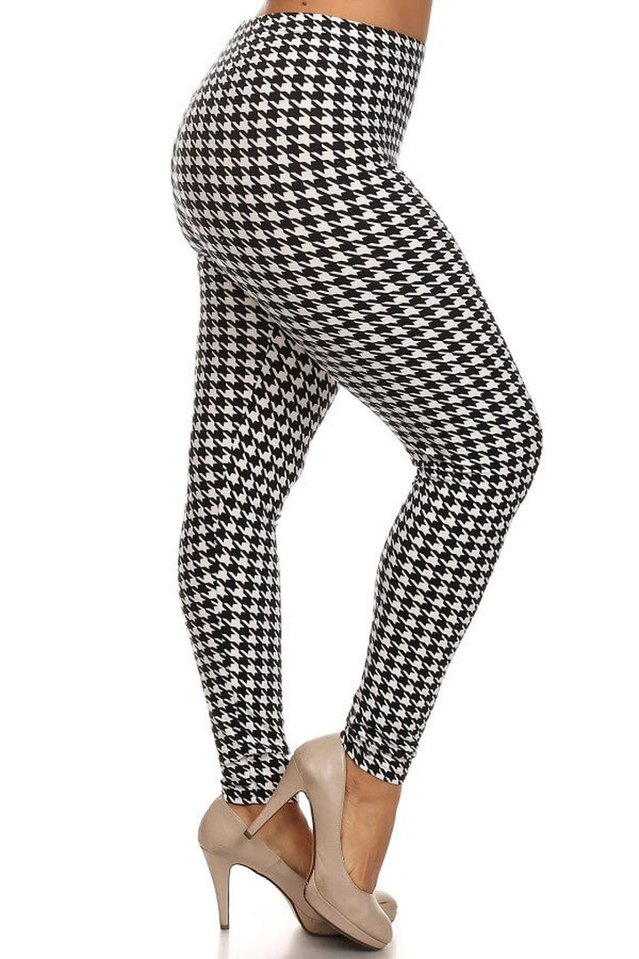 Wholesale Buttery Smooth Black and White Houndstooth Extra Plus Size Leggings - 3X-5X