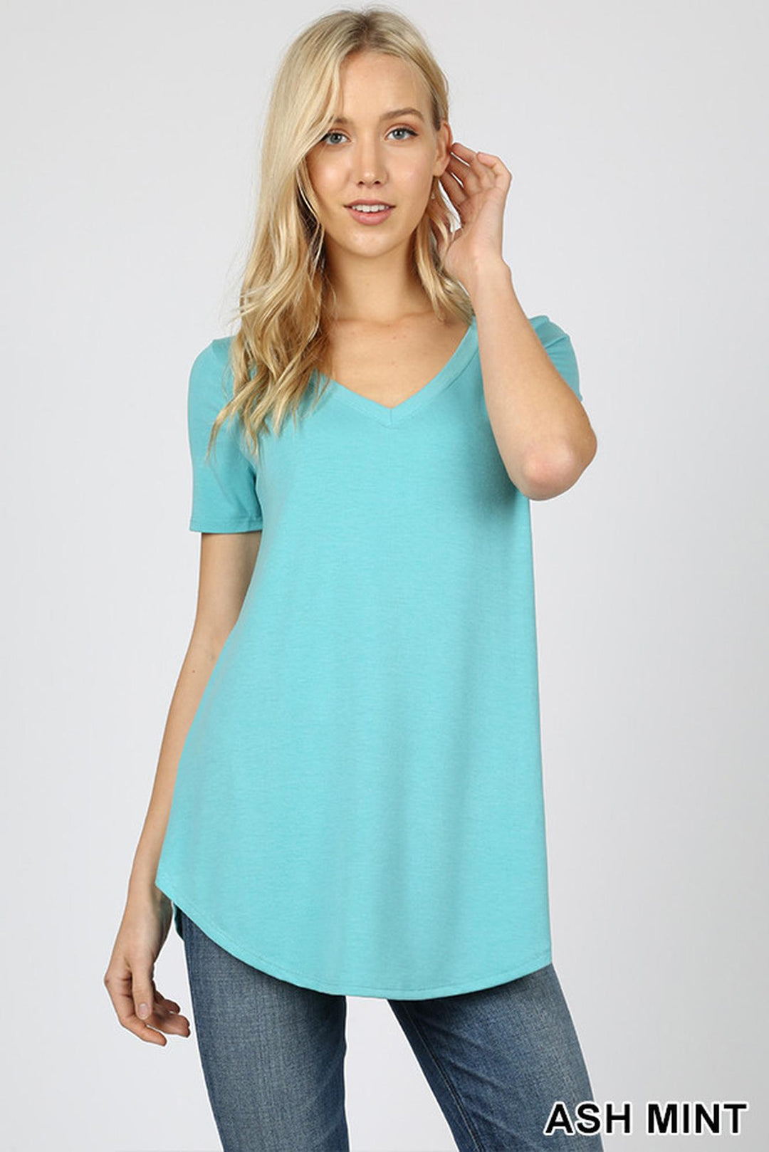 Wholesale Premium Short Sleeve Relaxed Fit V-Neck Round Hem Top