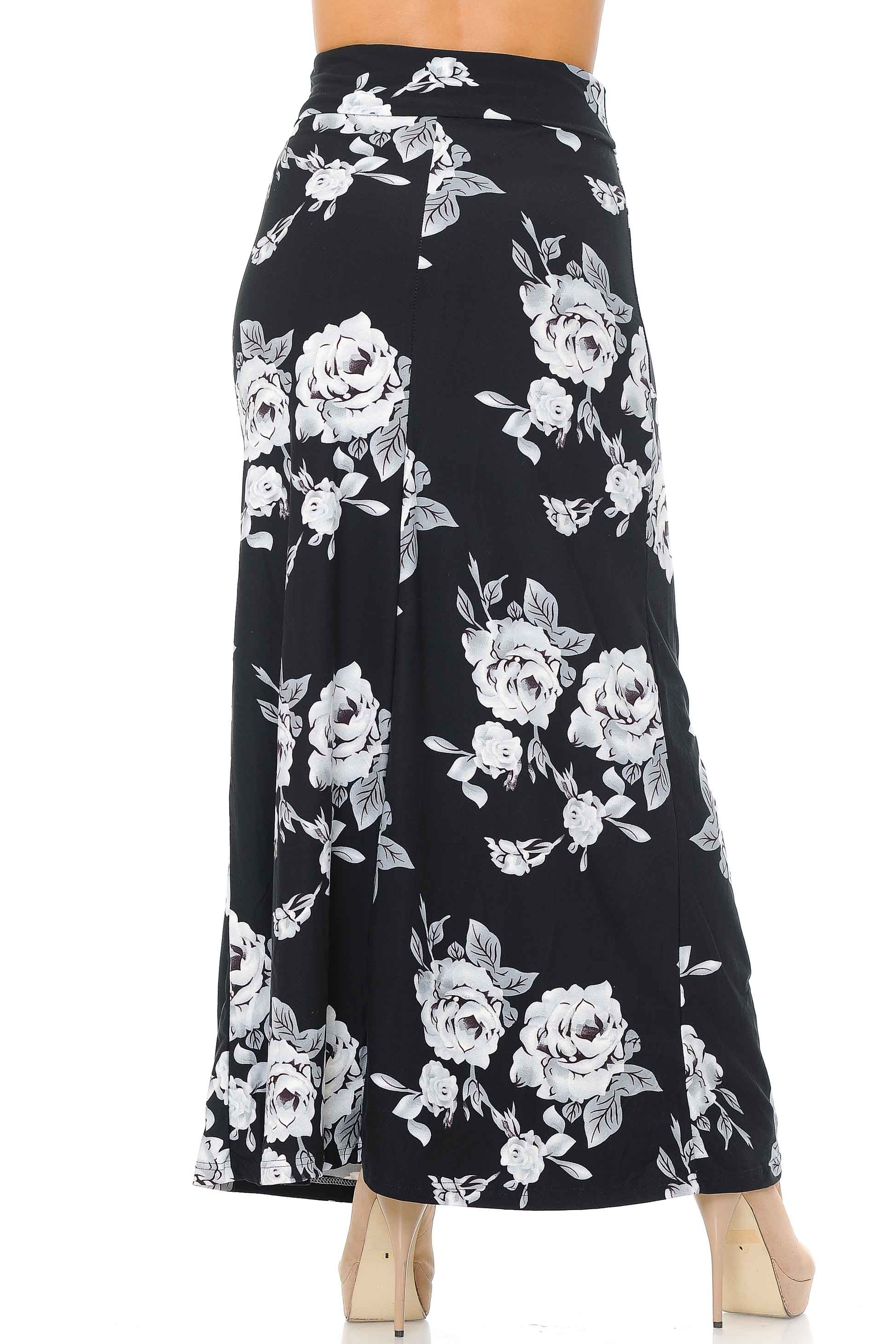 Wholesale Buttery Smooth White Jumbo Rose Plus Size Maxi Skirt