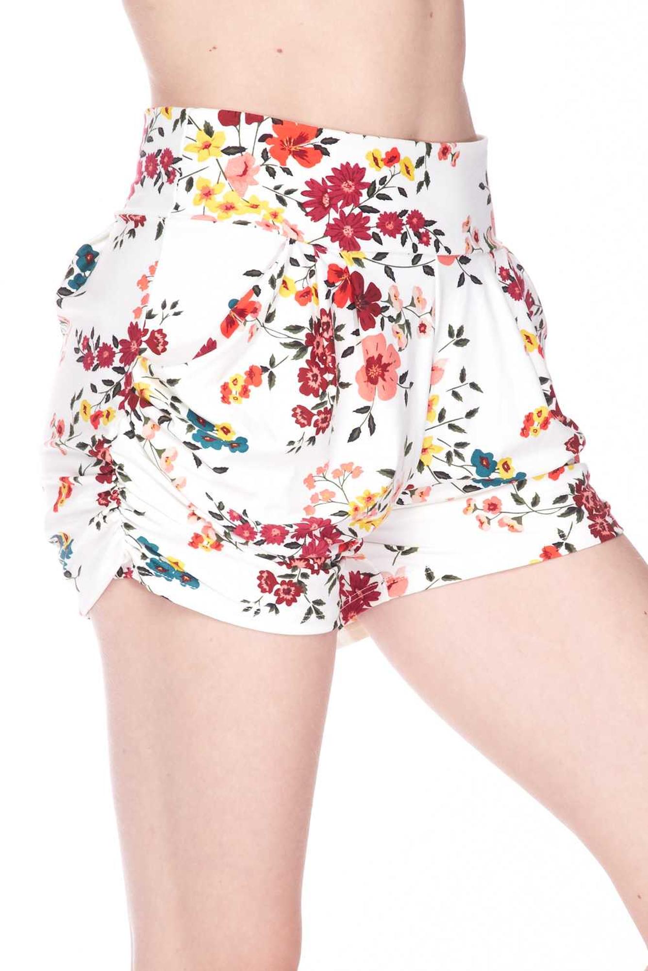 Wholesale Buttery Smooth Fresh Spring Floral Plus Size Harem Shorts