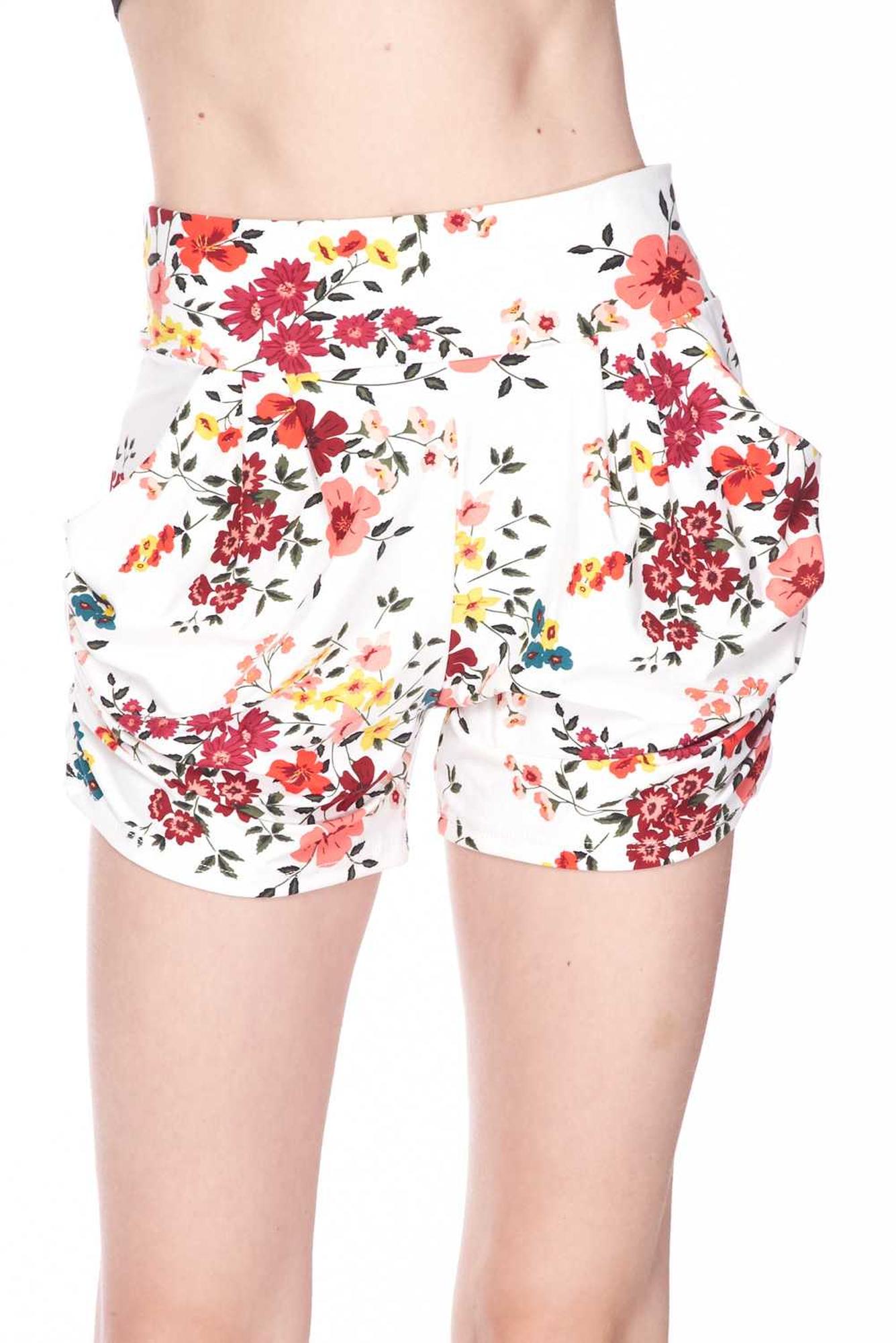 Wholesale Buttery Smooth Fresh Spring Floral Plus Size Harem Shorts