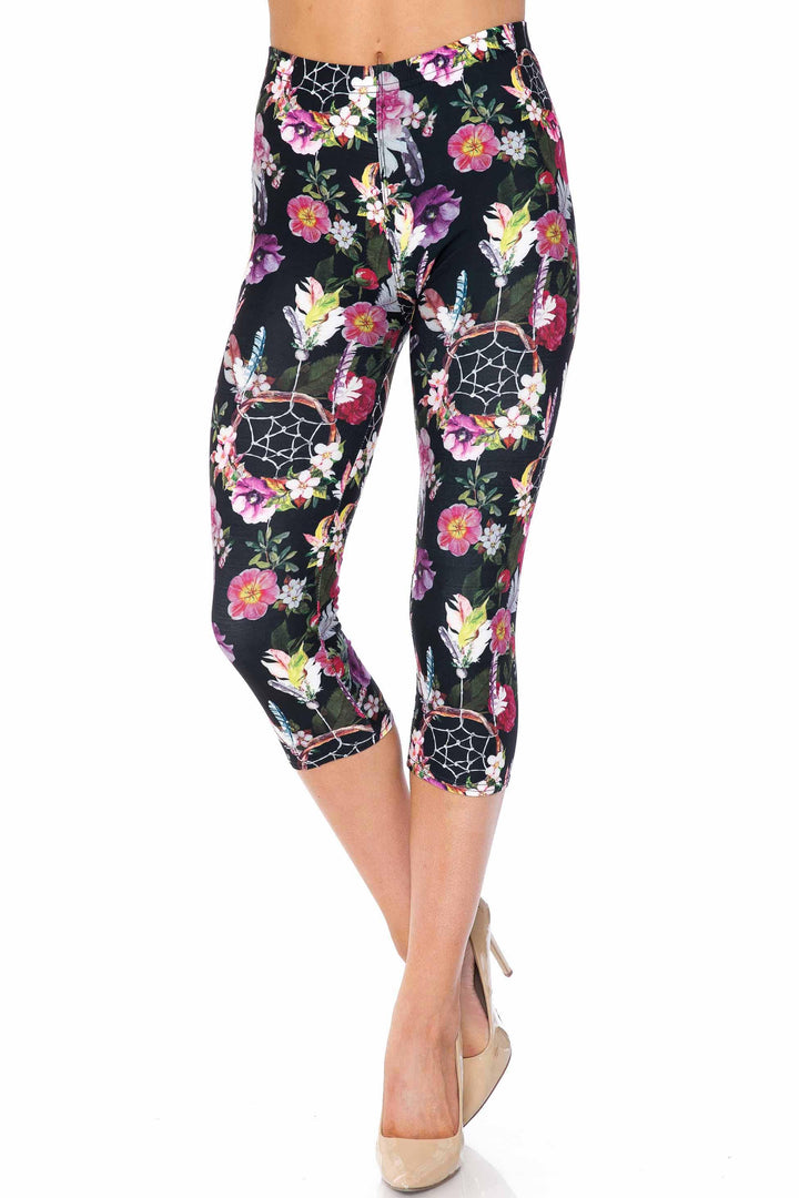 Wholesale Creamy Soft Floral Dreamcatcher Plus Size Capris - USA Fashion