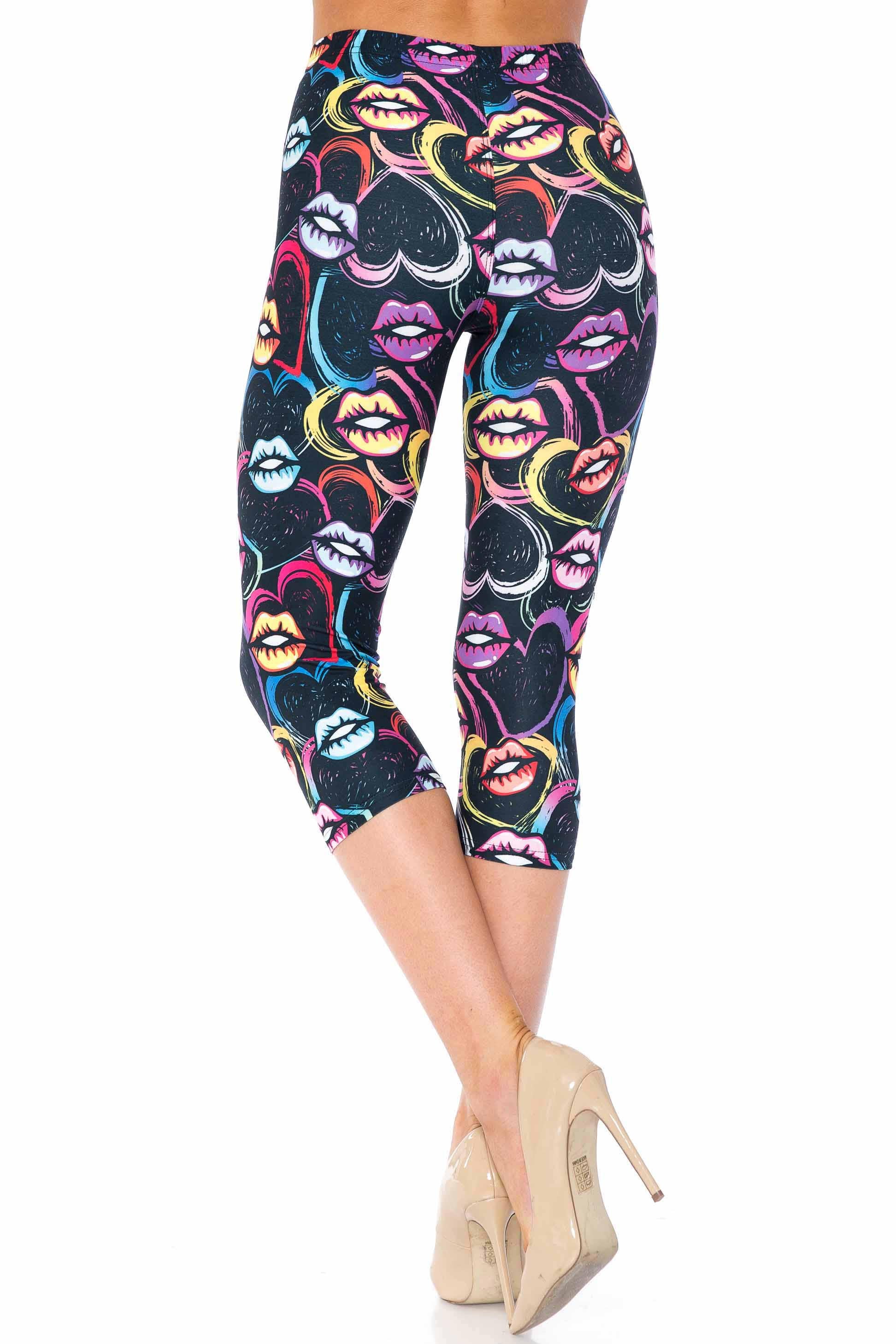 Wholesale Creamy Soft Colorful Lips and Hearts Plus Size Capris - USA Fashion
