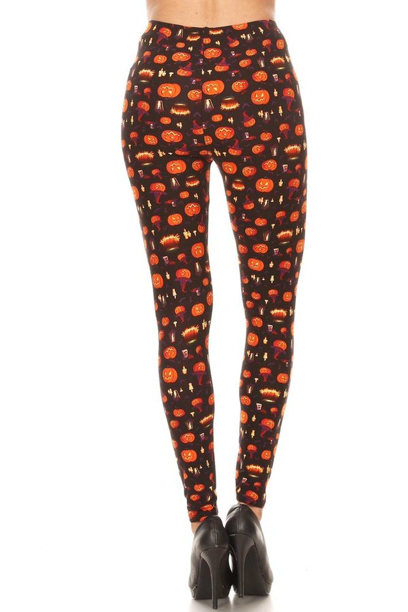 Wholesale Buttery Smooth Pumpkins Cauldrons and Candles Halloween Plus Size Leggings