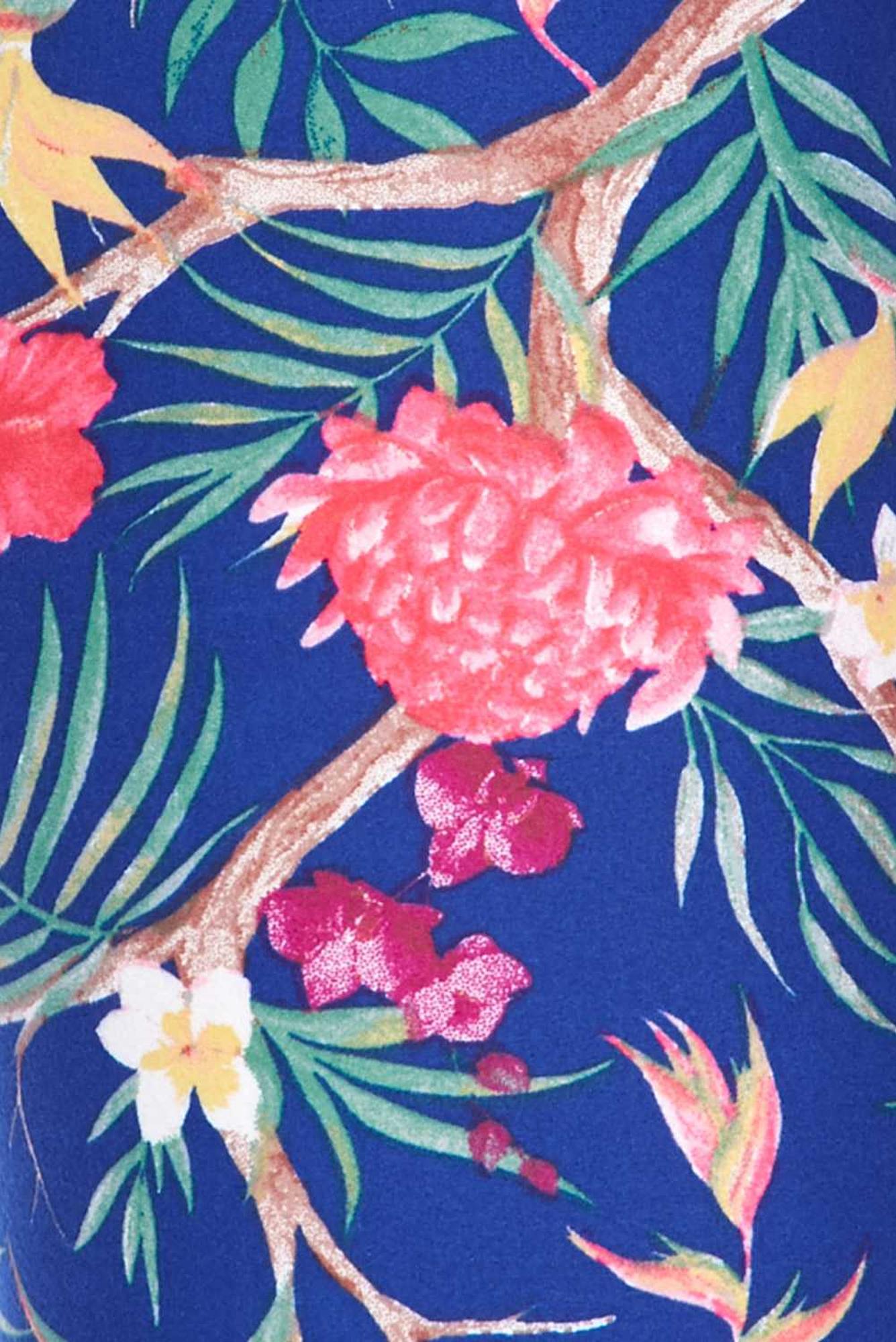 Wholesale Buttery Smooth Elegant Flowing Floral Plus Size Leggings