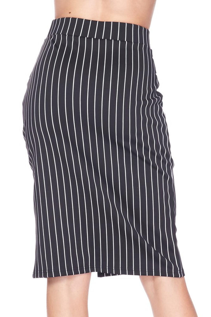 Wholesale Silky Soft Scuba Black and White Pinstripe Plus Size Pencil Skirt with Front Slit