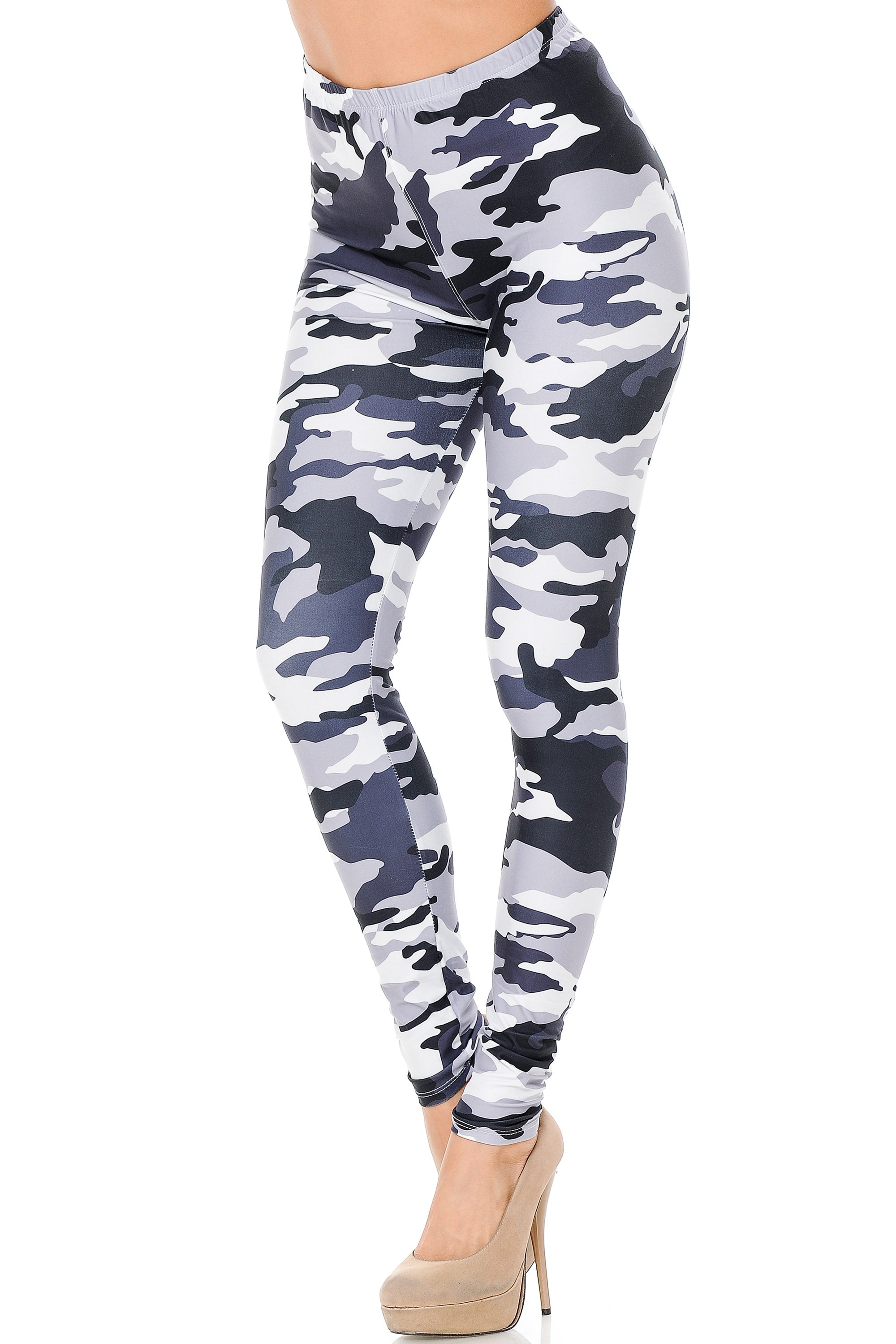 Wholesale Creamy Soft Black and White Camouflage Plus Size Leggings