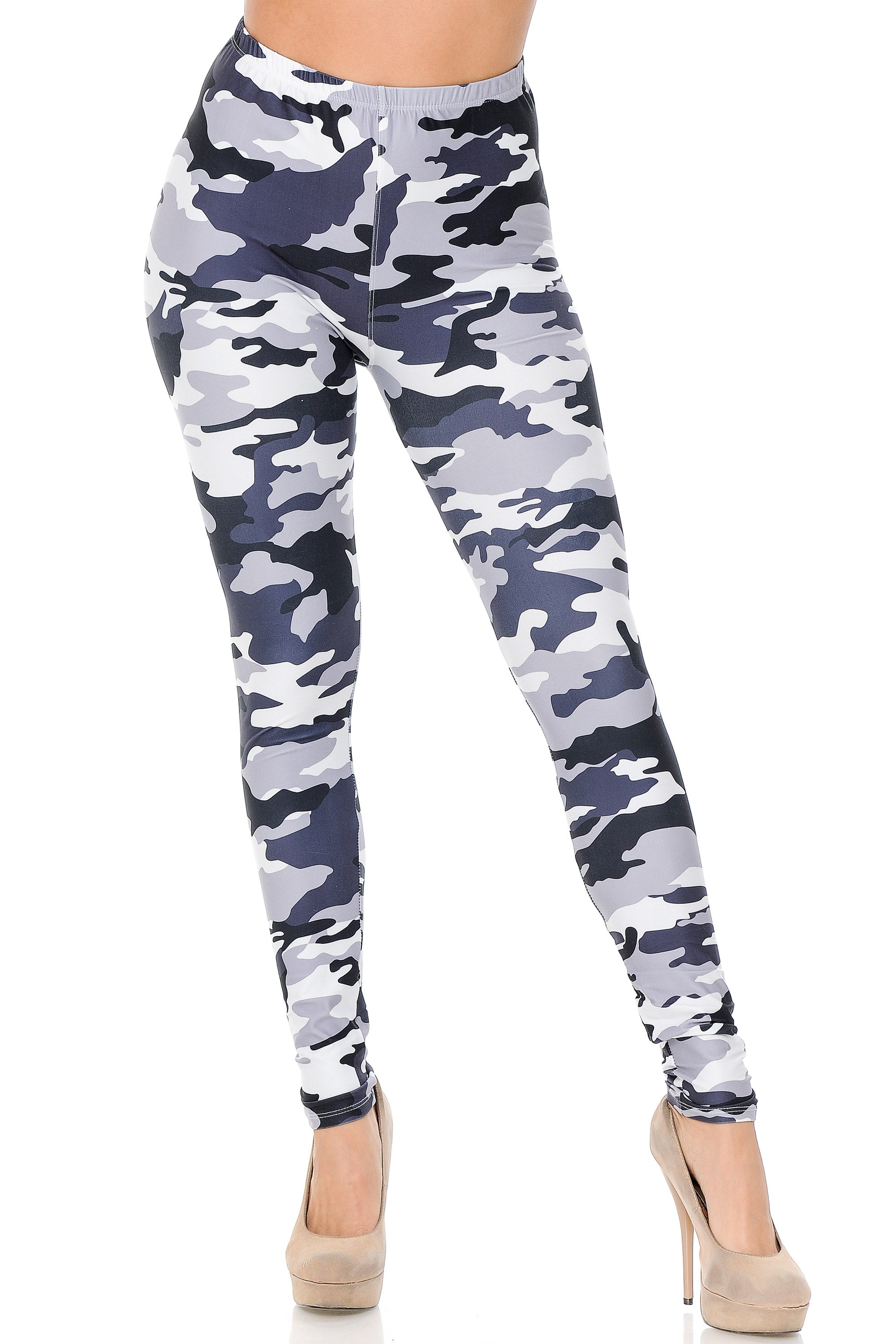 Wholesale Creamy Soft Black and White Camouflage Plus Size Leggings