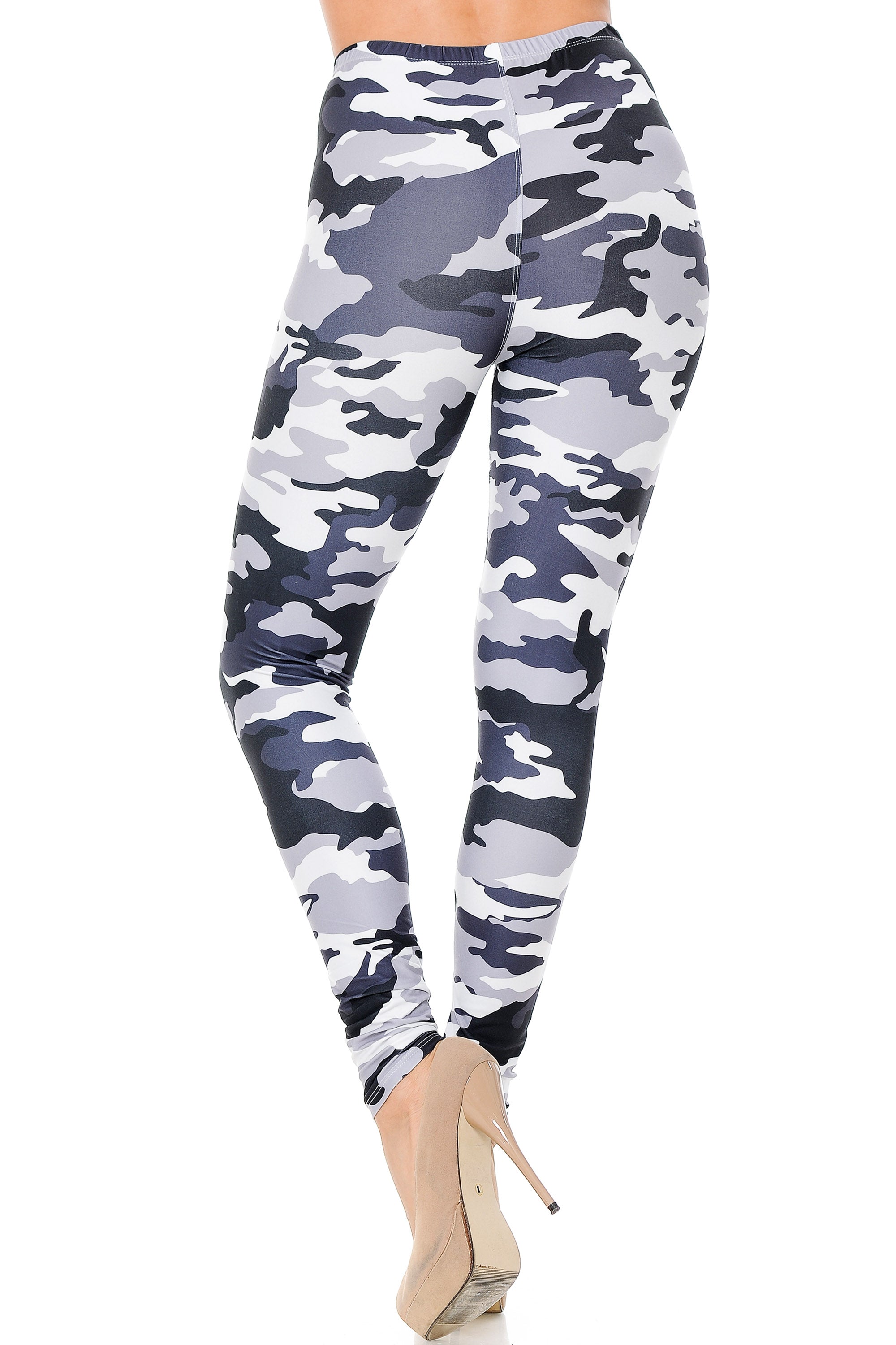 Wholesale Creamy Soft Black and White Camouflage Plus Size Leggings