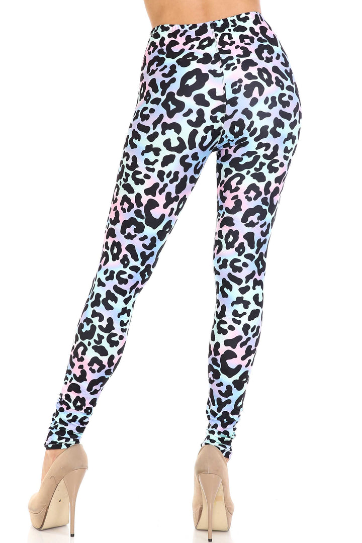 Wholesale Creamy Soft Chromatic Leopard Plus Size Leggings - By USA Fashion