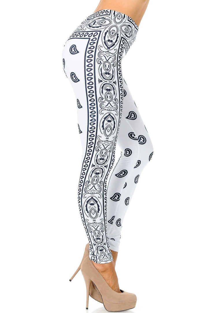 Wholesale Creamy Soft White Bandana Plus Size Leggings - USA Fashion