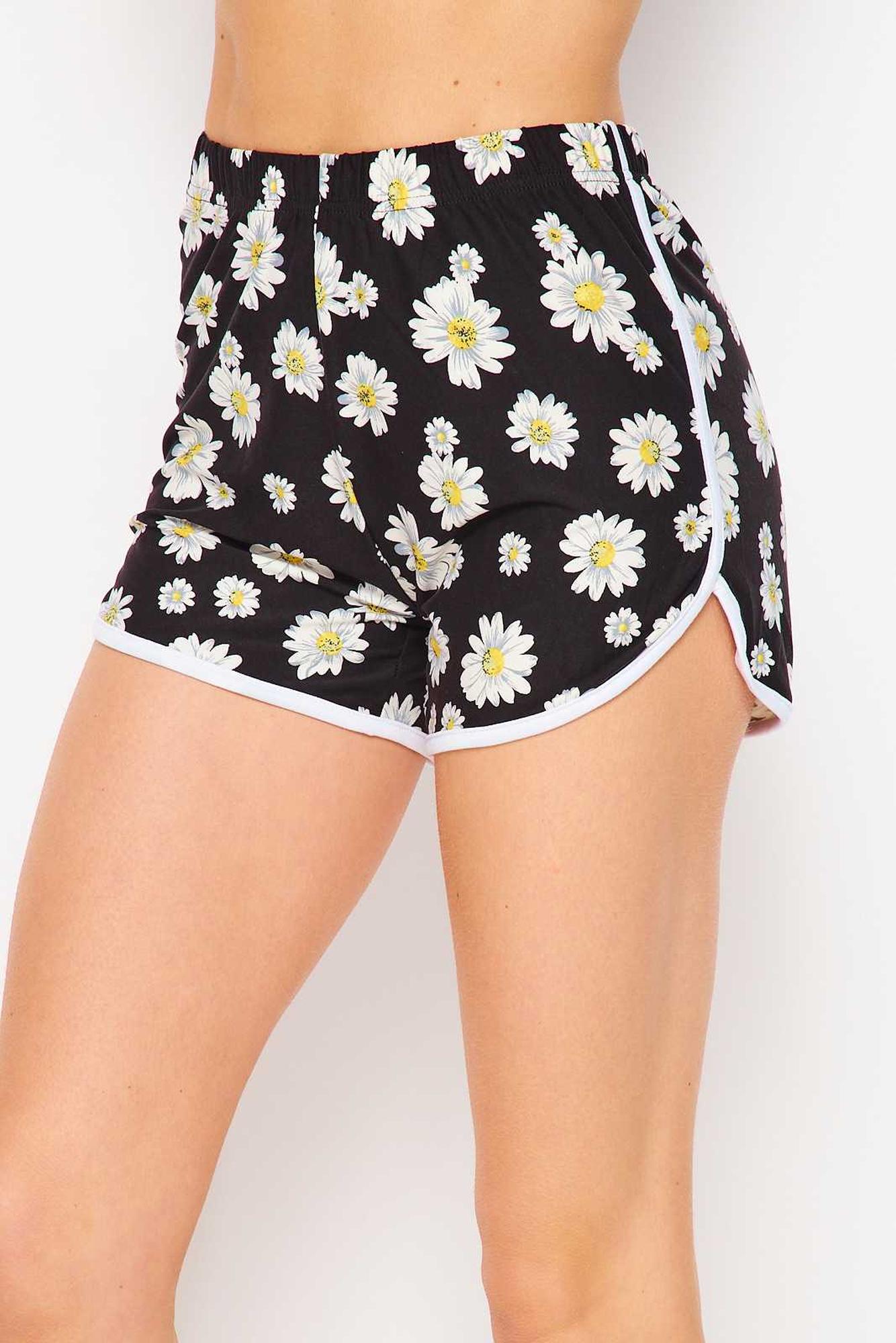 Wholesale Summer Sport Daisy Dolphin Shorts