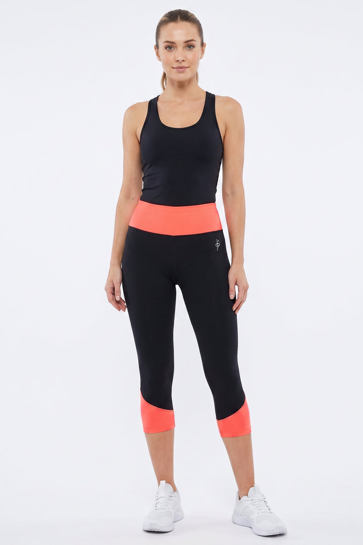Wholesale Women's Motion Workout Capris
